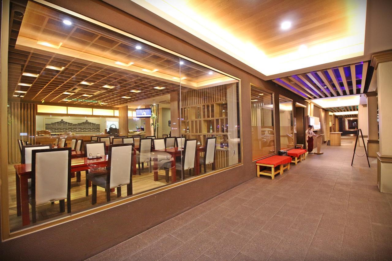 Jc马克酒店 民都鲁 外观 照片